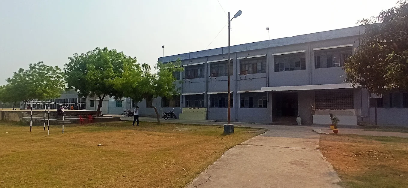 School building and grounds at PM SHRI Kendriya Vidyalaya Danapur Cantt